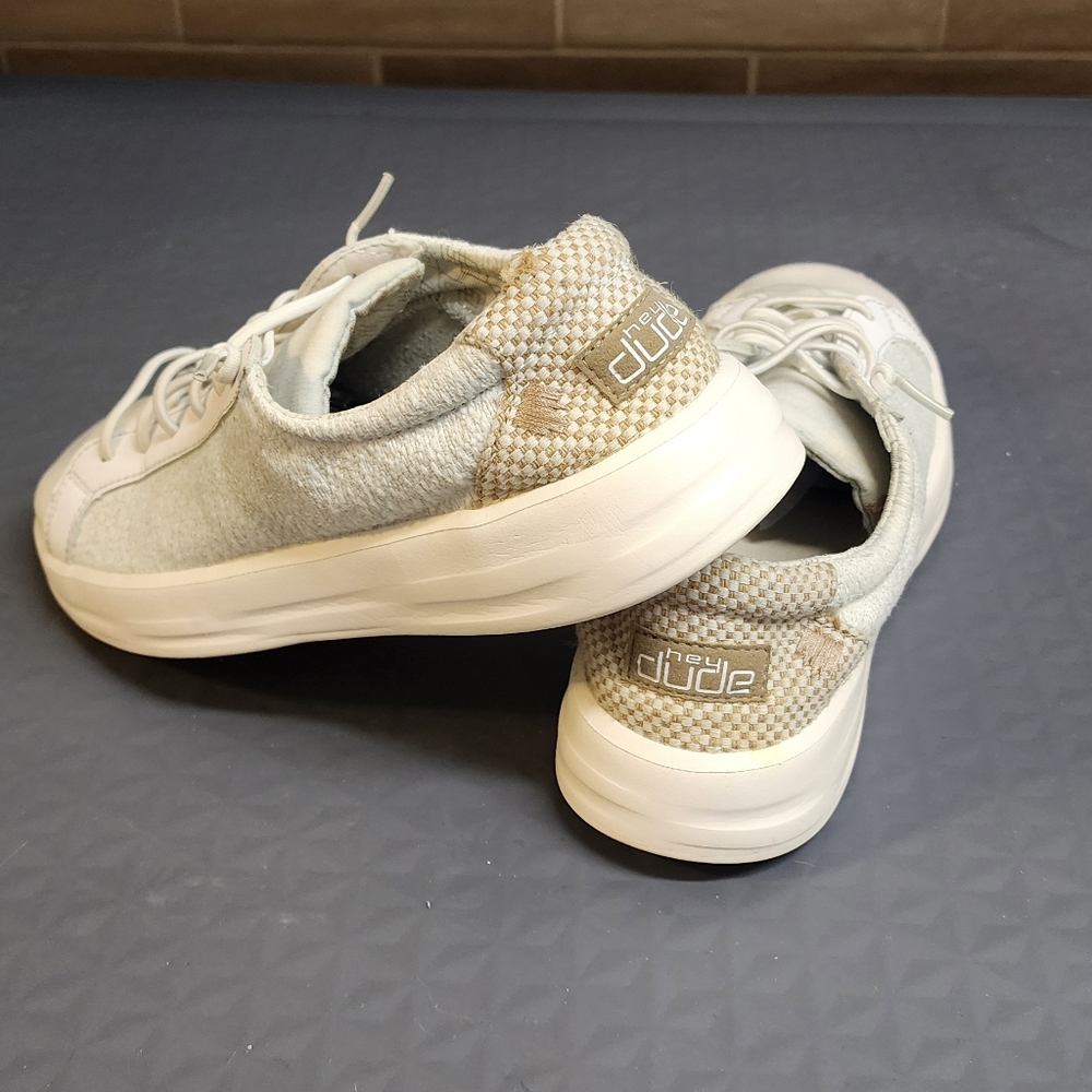 Hey Dude Karina Buckle Exclusive sz 8 White Multi - Picture 6 of 13